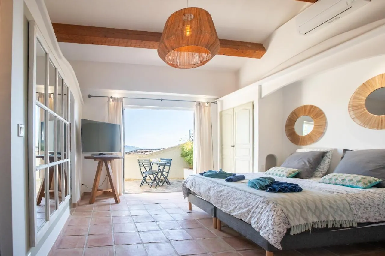 Magnifique Villa A 100 M Plage Climatisation Vue Mer Exceptionnelle Sainte-Maxime 0*,  France