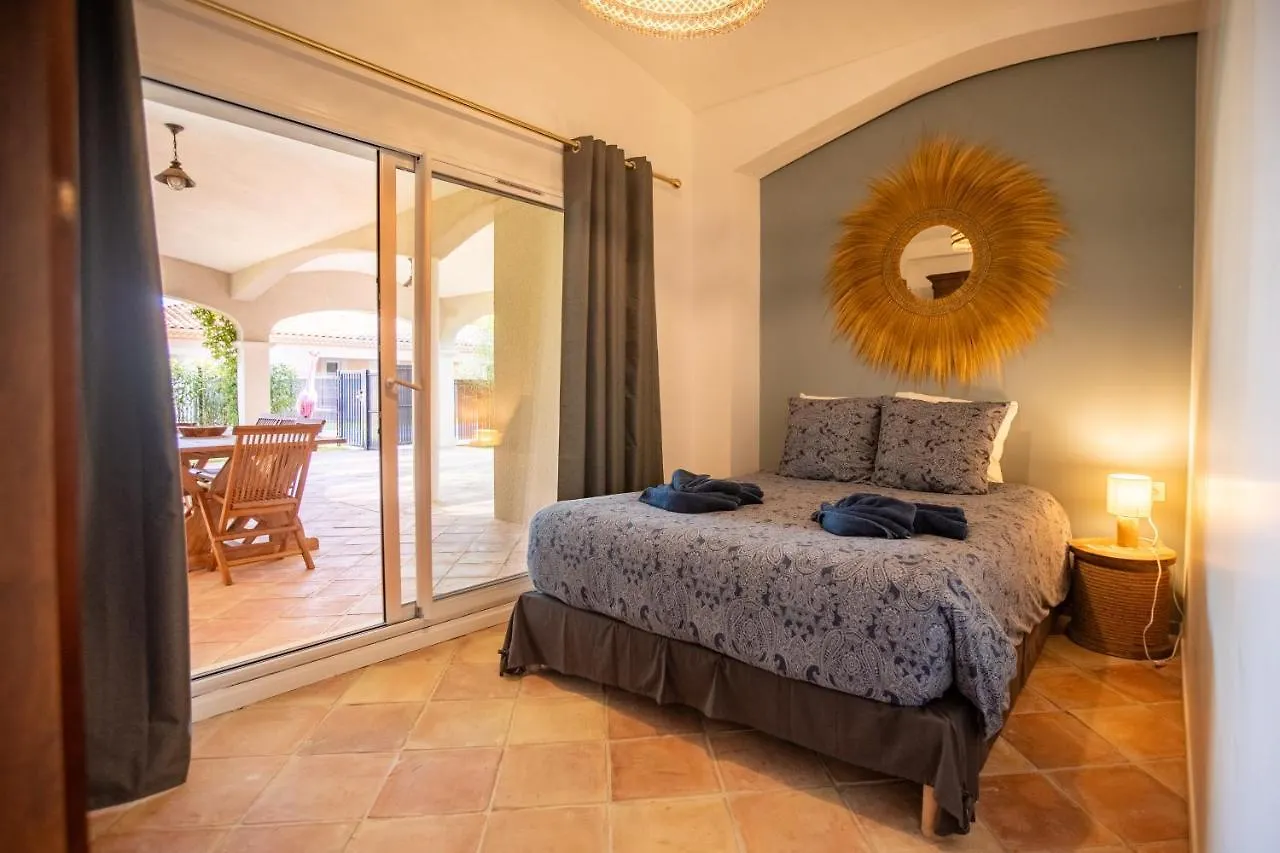 Magnifique Villa A 100 M Plage Climatisation Vue Mer Exceptionnelle Sainte-Maxime