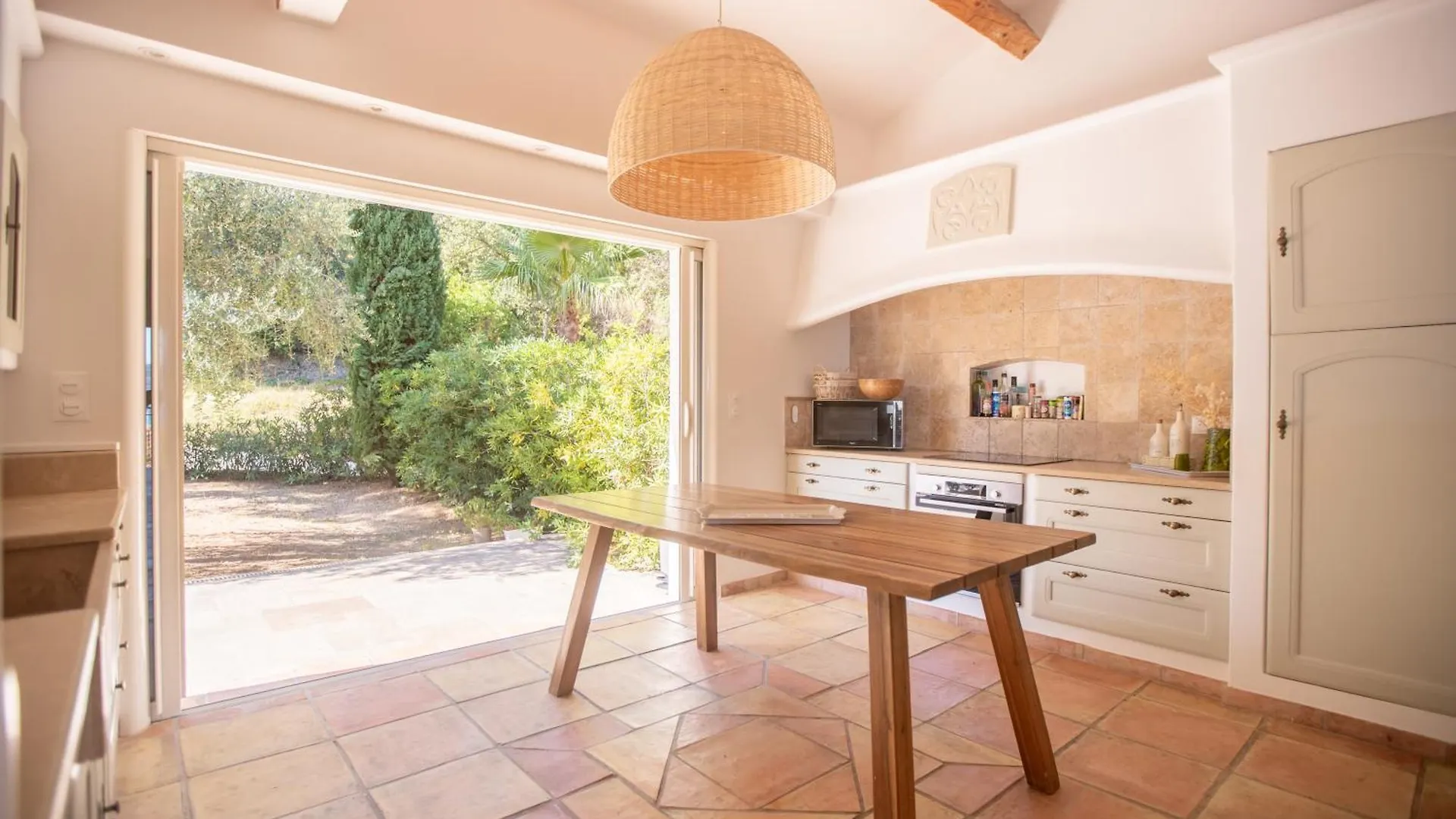 Magnifique Villa A 100 M Plage Climatisation Vue Mer Exceptionnelle Sainte-Maxime