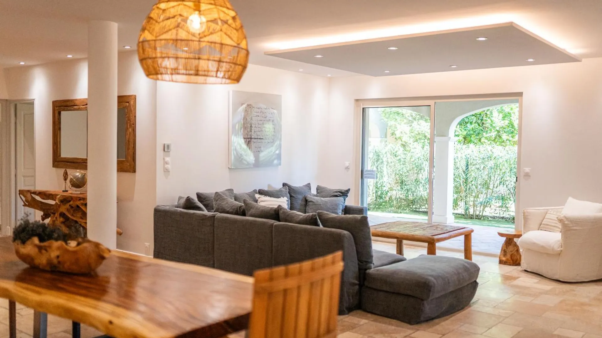 Magnifique Villa A 100 M Plage Climatisation Vue Mer Exceptionnelle Sainte-Maxime