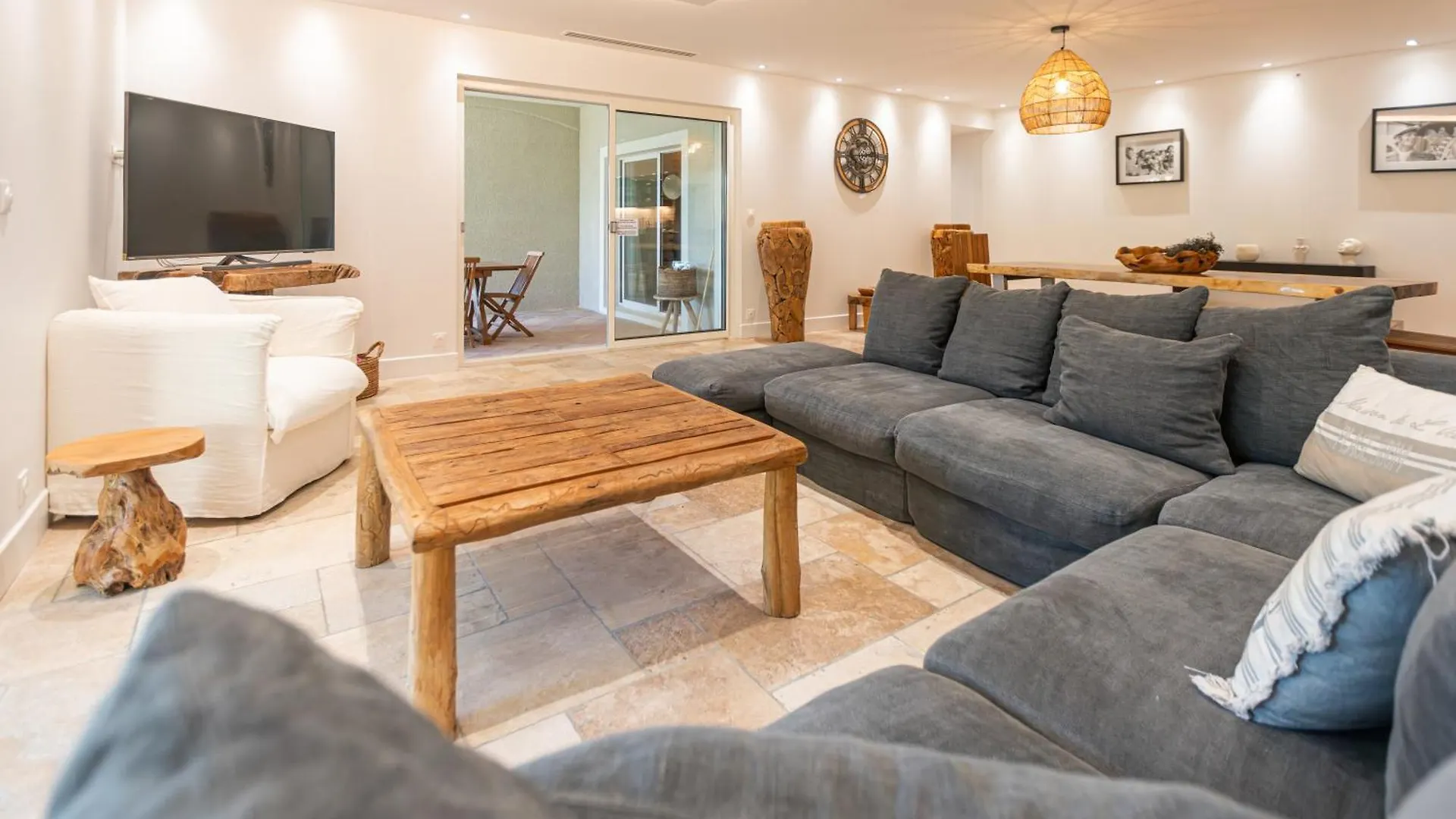 Magnifique Villa A 100 M Plage Climatisation Vue Mer Exceptionnelle Sainte-Maxime France